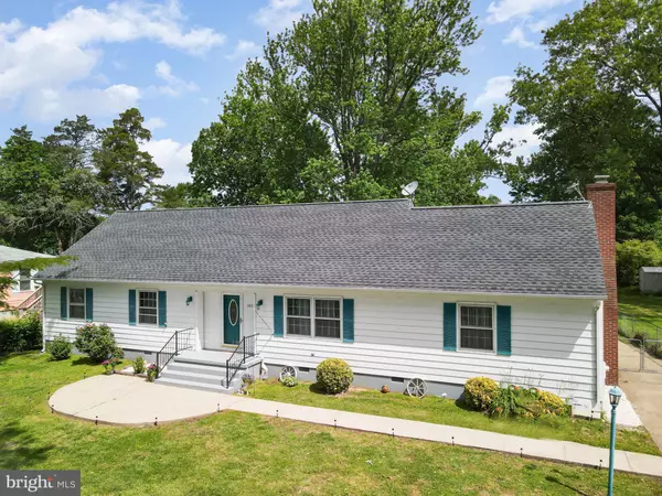 Colonial Beach, VA 22443,303 THACKARY ST