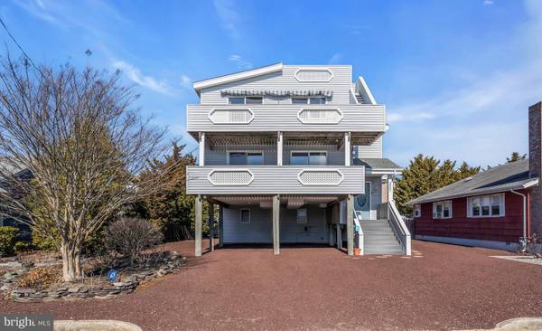 357 W 10TH ST, Ship Bottom, NJ 08008