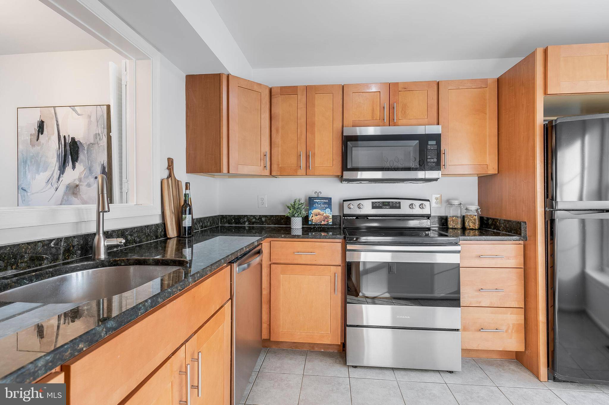 Vienna, VA 22180,2803 GROVEMORE LN