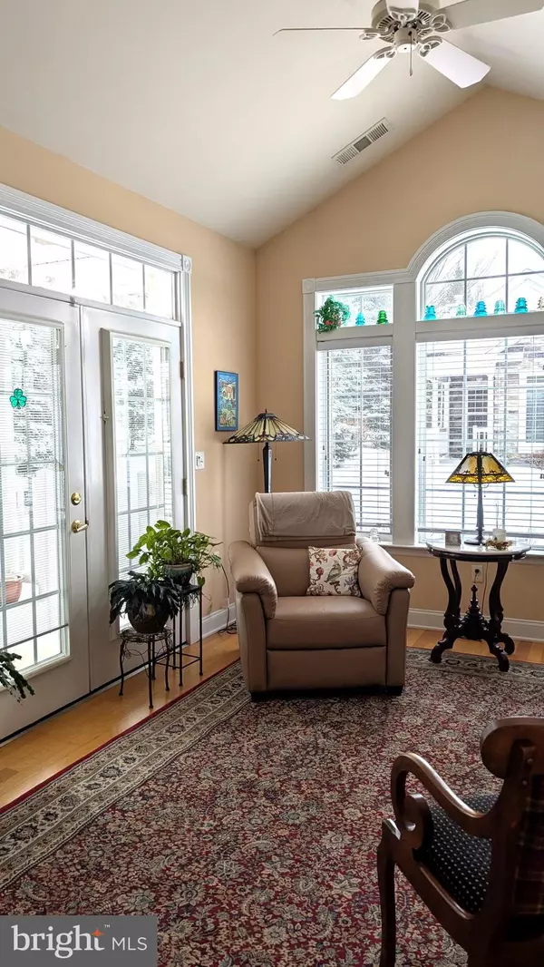 State College, PA 16801,3221 SHELLERS BND #840