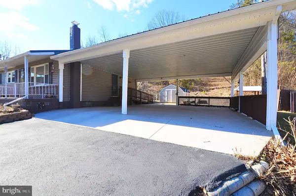 Huntingdon, PA 16652,11946 SIMON FOX RD