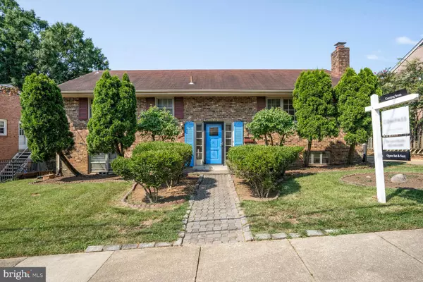 306 N MADISON ST, Arlington, VA 22203