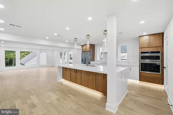 Fairfax, VA 22031,2919 FAIRHILL RD