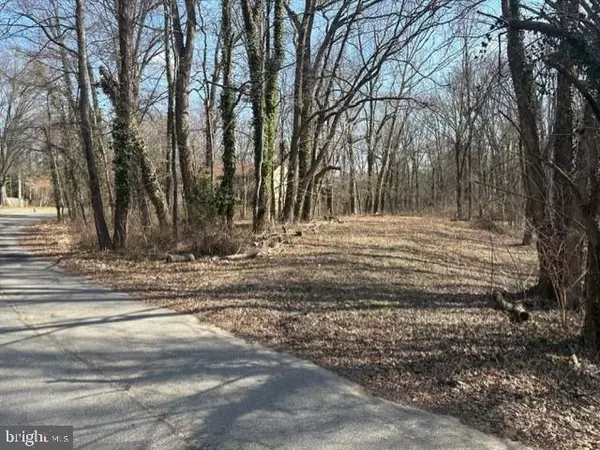 8123 STACEY RD, Alexandria, VA 22308