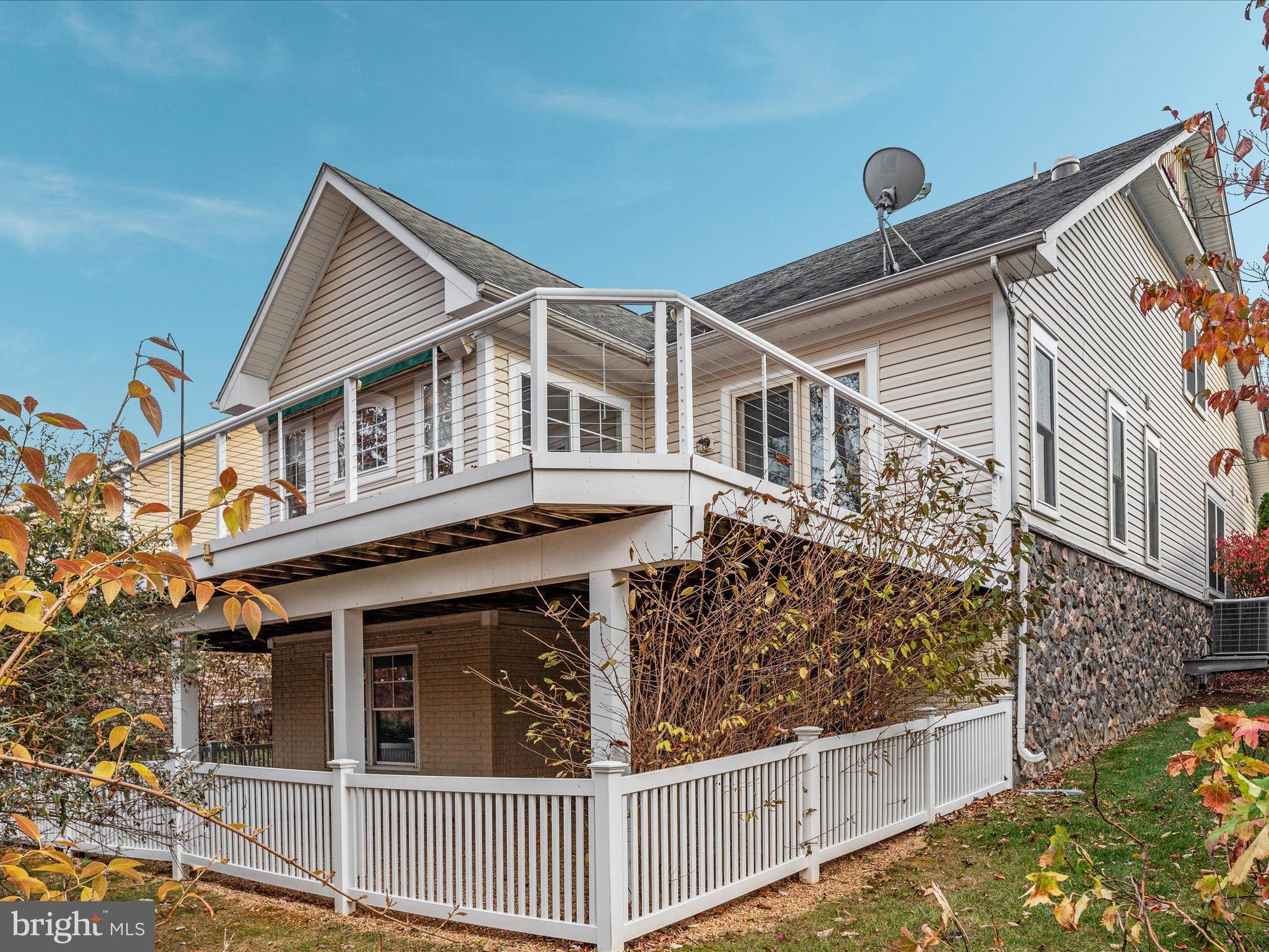 142 RUFFED GROUSE CT, Lake Frederick, VA 22630