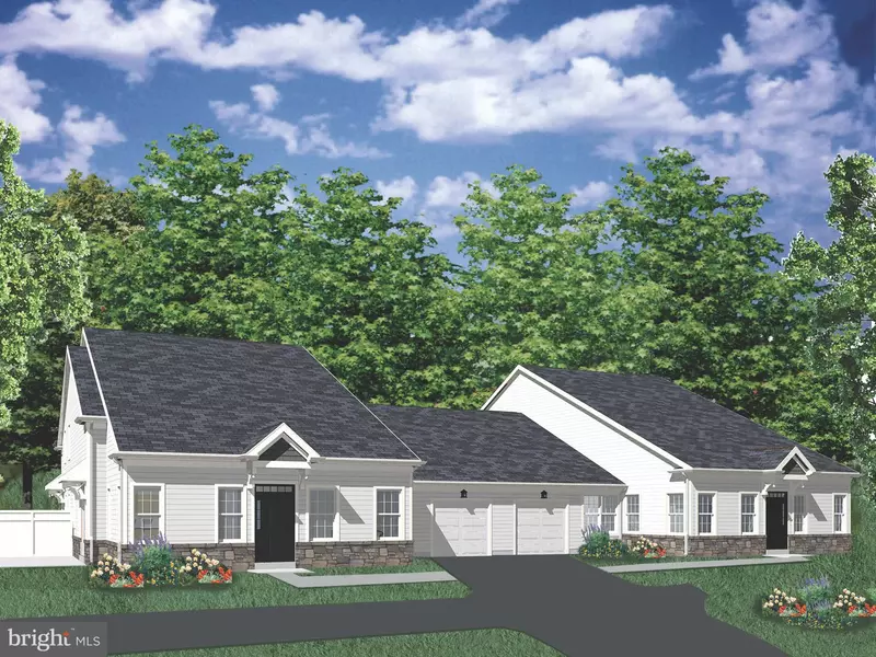 63 CEDAR CIR #LOT #32, Levittown, PA 19055