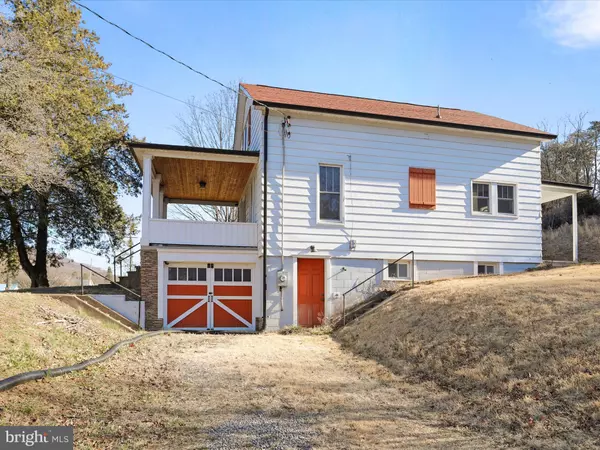 Ridgeley, WV 26753,5915 FRANKFORT HWY