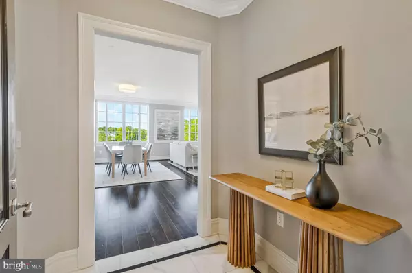 Mclean, VA 22101,6900 FLEETWOOD RD #322