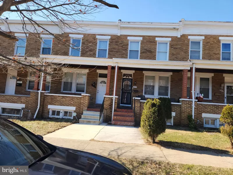 3115 CHESTERFIELD AVE, Baltimore, MD 21213