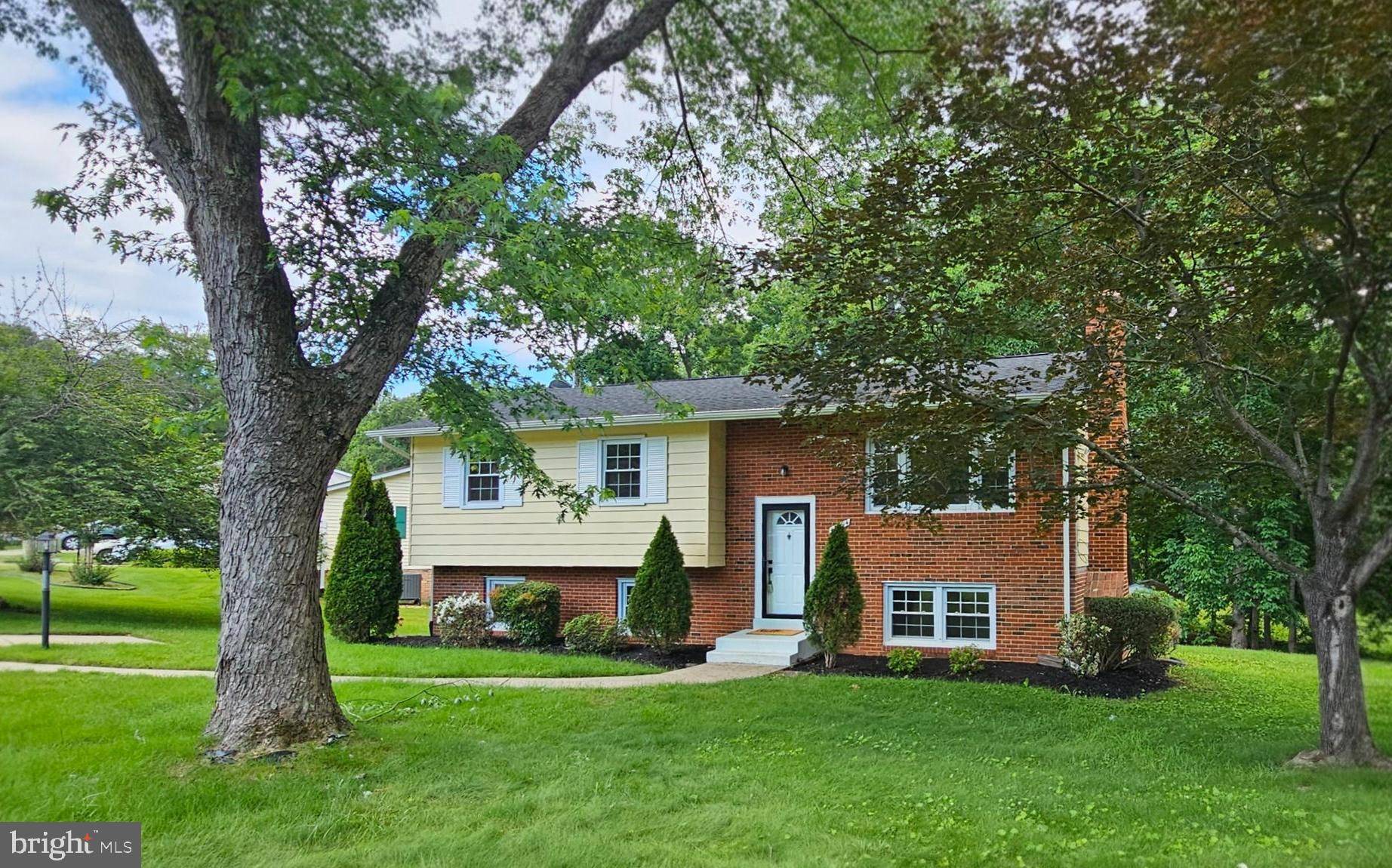 12994 ORLEANS ST, Woodbridge, VA 22192