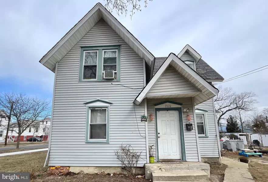 700 E PEACH ST, Vineland, NJ 08360