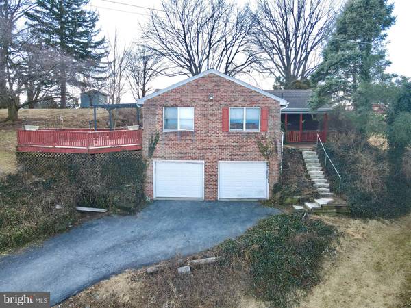 958 HIGHWOOD AVE, Reading, PA 19607