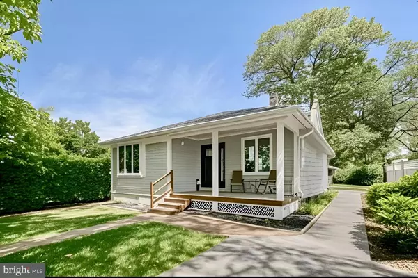 715 MASSACHUSETTS AVE, Somers Point, NJ 08244