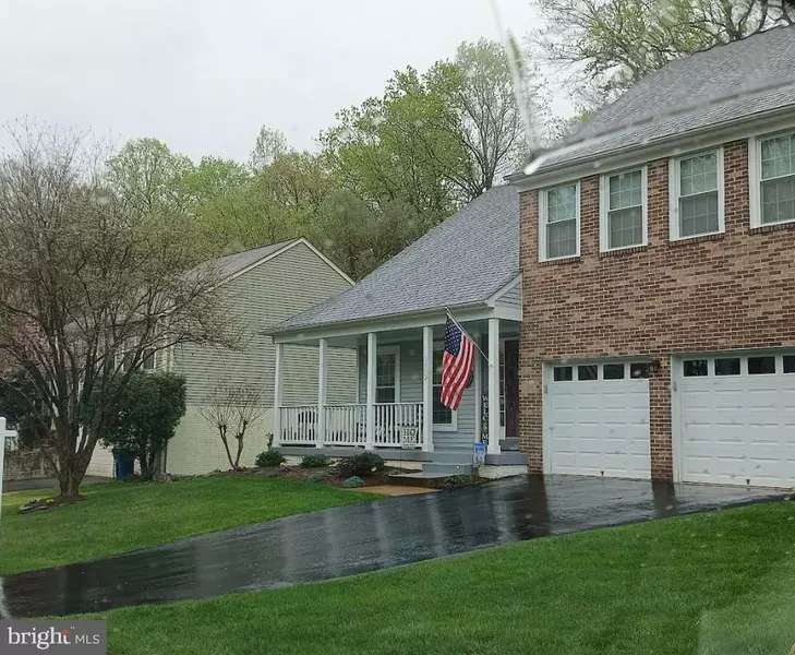 9021 CHESTNUT RIDGE RD, Fairfax Station, VA 22039