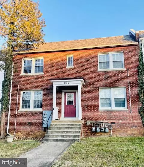 1649 TRINIDAD AVE NE, Washington, DC 20002
