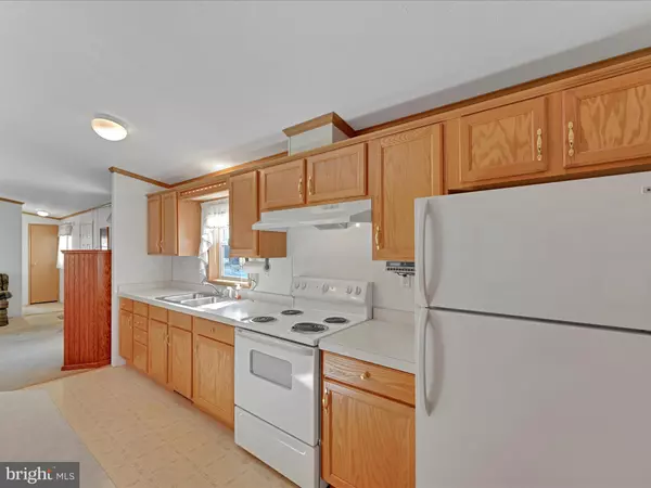 Pine Grove, PA 17963,835 DETURKSVILLE RD