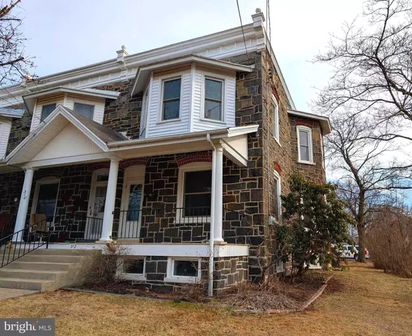 312 ERIE AVE, Telford, PA 18969