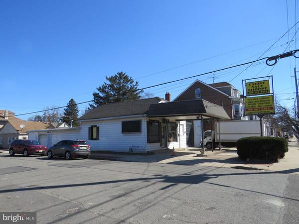 Hamilton, NJ 08610,2048 S BROAD ST