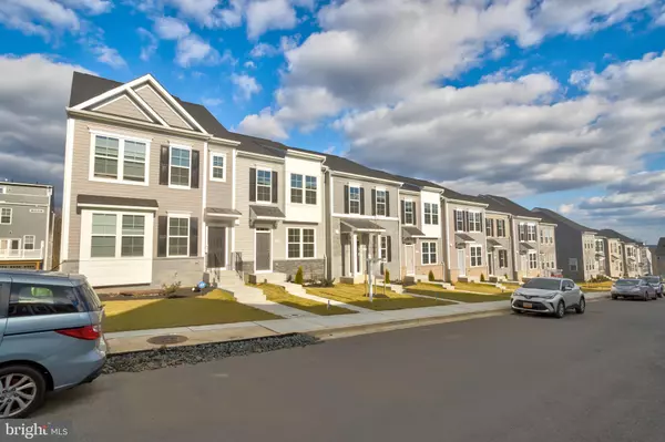 1023 FLESTER LN, Laurel, MD 20707