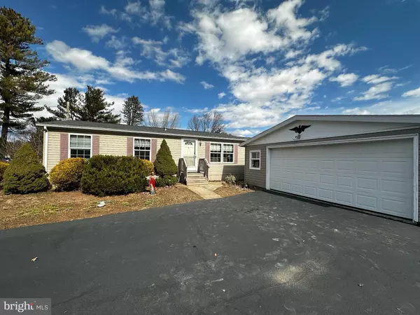 Manheim, PA 17545,39 BIMINI DR