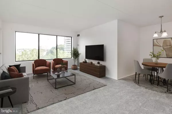 Alexandria, VA 22304,6300 STEVENSON AVE #722