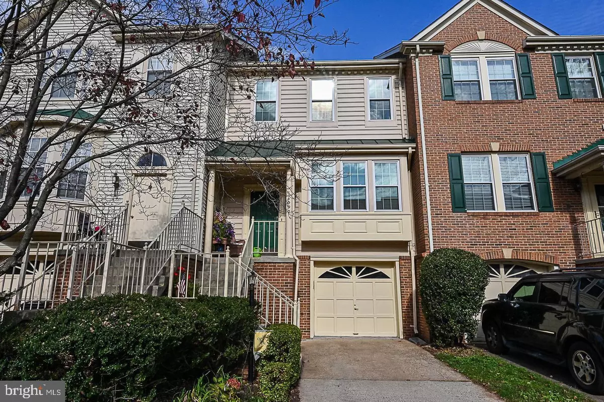 Centreville, VA 20121,14092 WINDING RIDGE LN