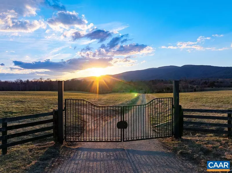 2292 BROWNS GAP TPKE, Charlottesville, VA 22901
