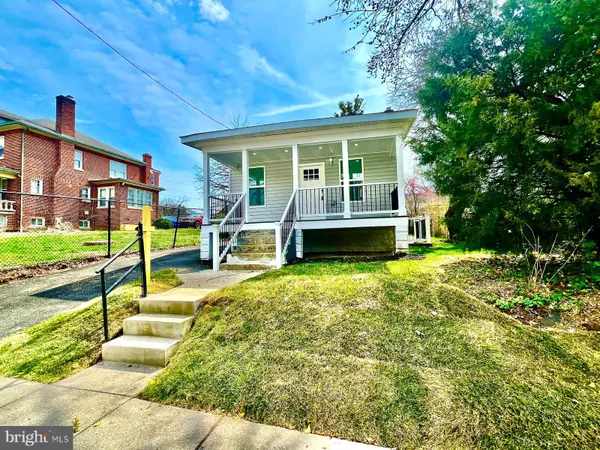 4341 SOUTHERN AVE,  Capitol Heights,  MD 20743