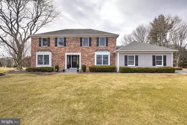 9 GREENFIELD DR S, Princeton Junction, NJ 08550