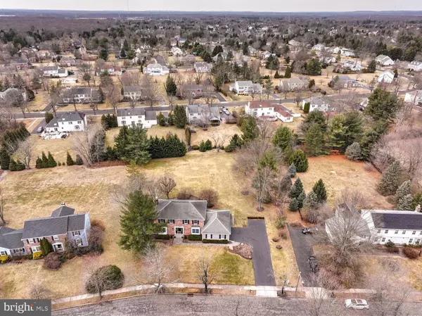 Princeton Junction, NJ 08550,9 GREENFIELD DR S