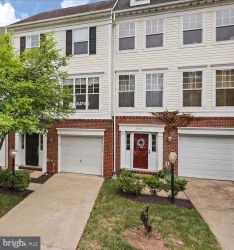 8133 RAINWATER CIR, Manassas, VA 20111