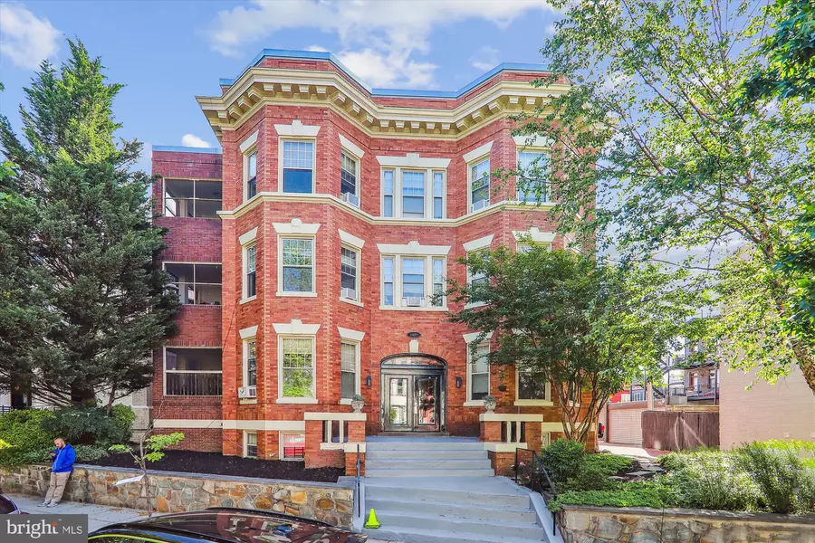 3427 13TH ST NW #1, Washington, DC 20010