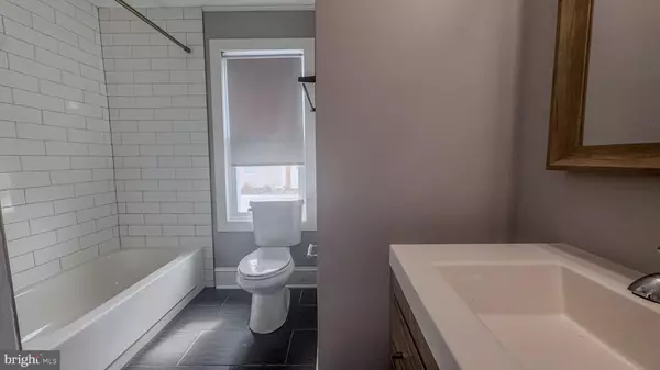 21 JACKSON RD Berlin, NJ 08009