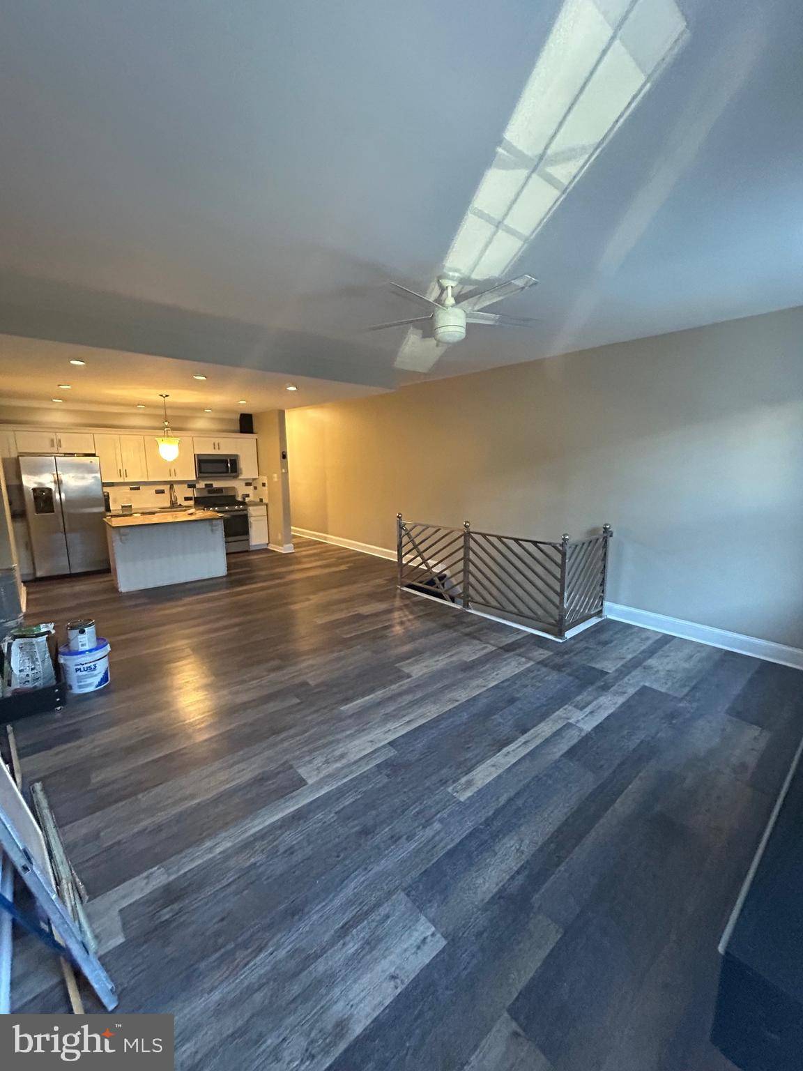 2004 N FRONT ST #2, Philadelphia, PA 19122