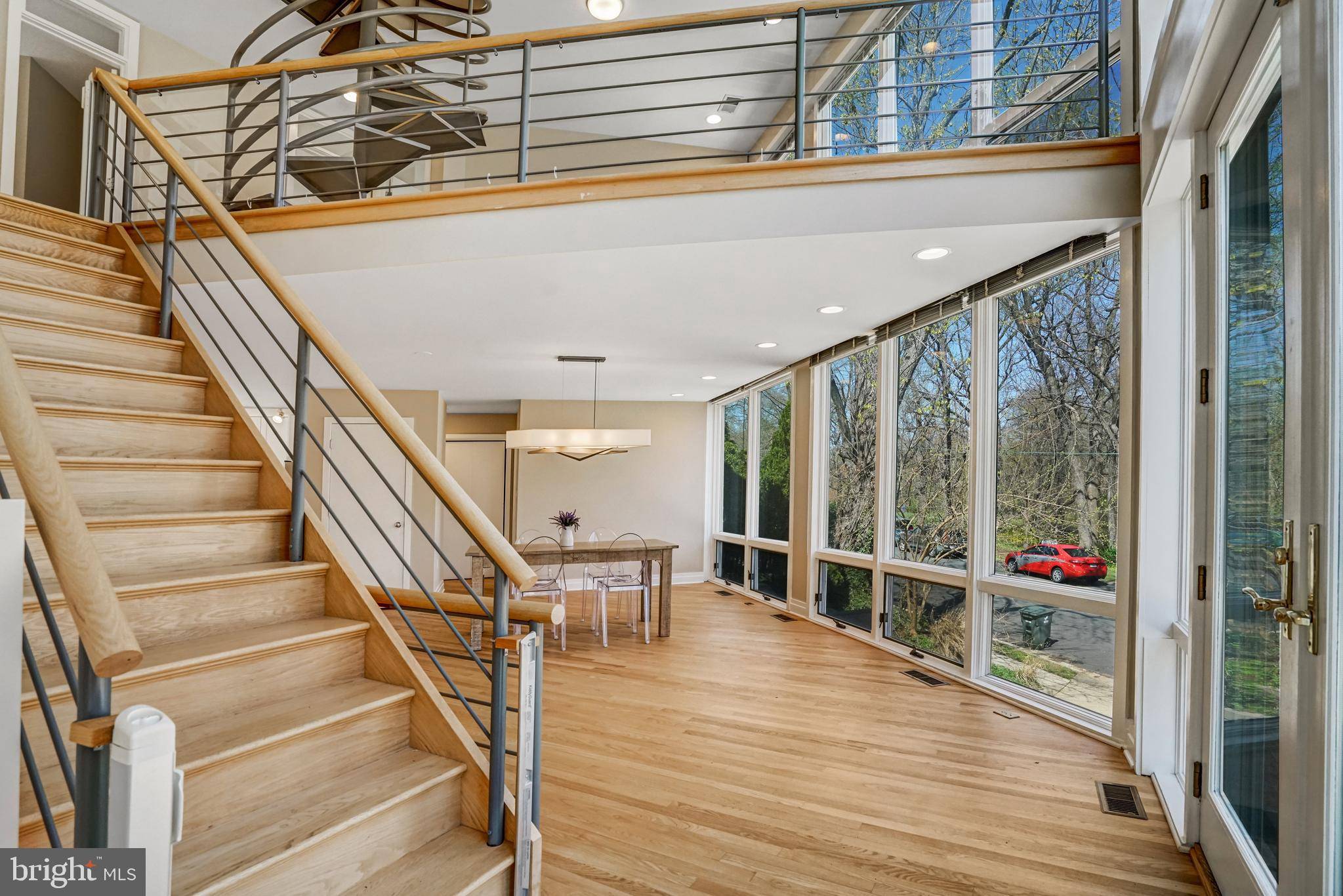 Arlington, VA 22205,6559 24TH ST N