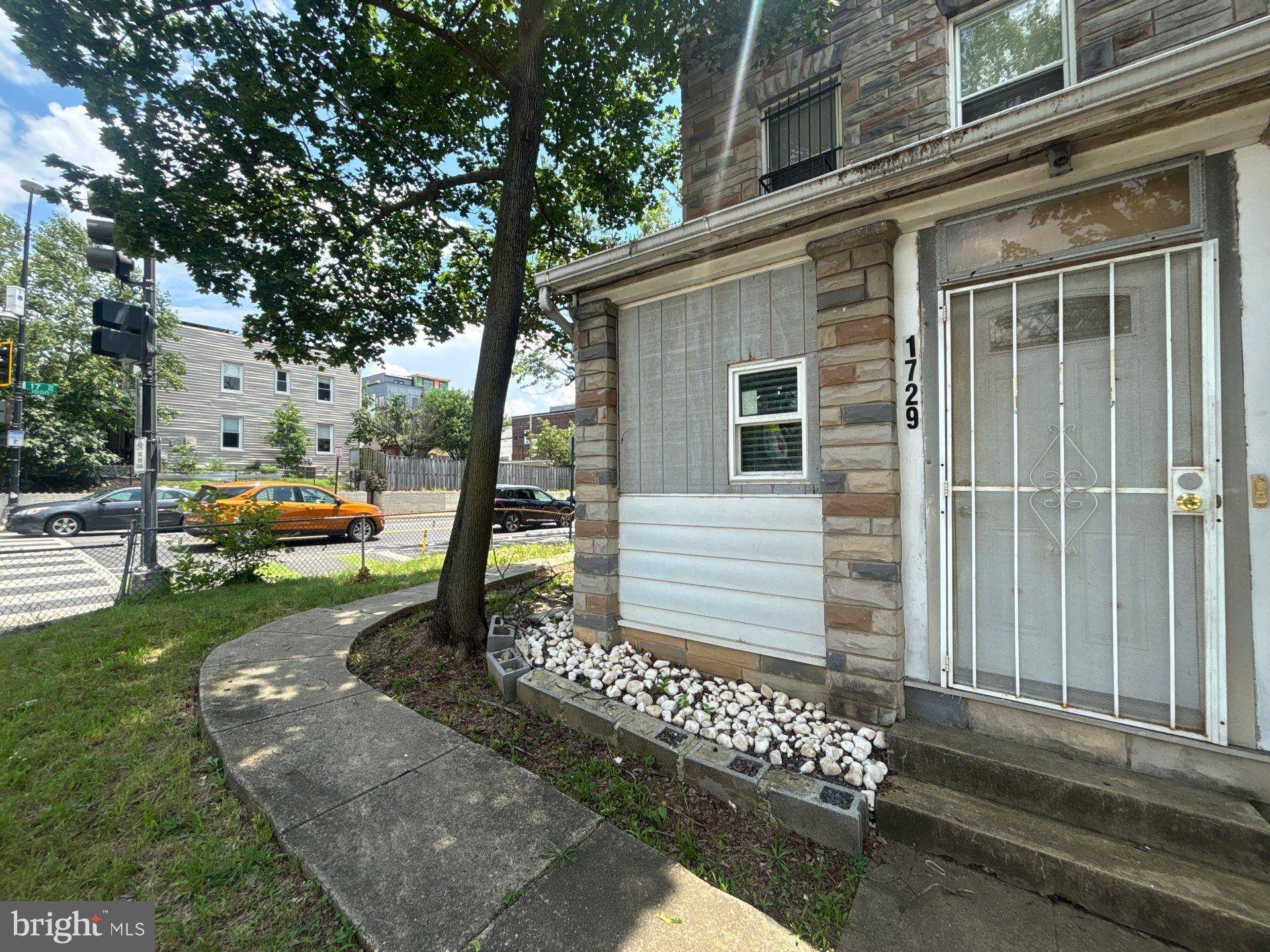 1729 L ST NE, Washington, DC 20002