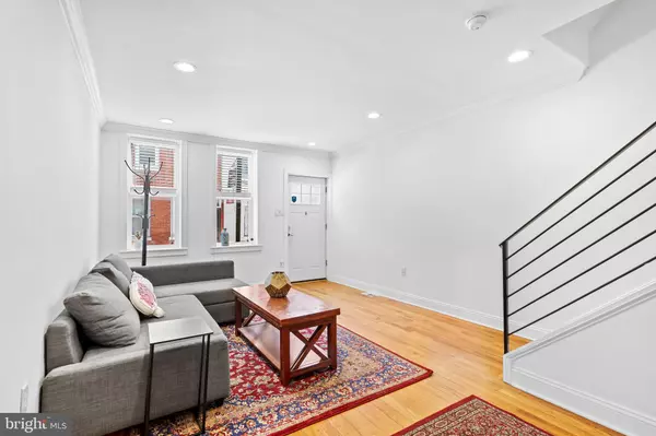 Philadelphia, PA 19146,1554 S LAMBERT ST