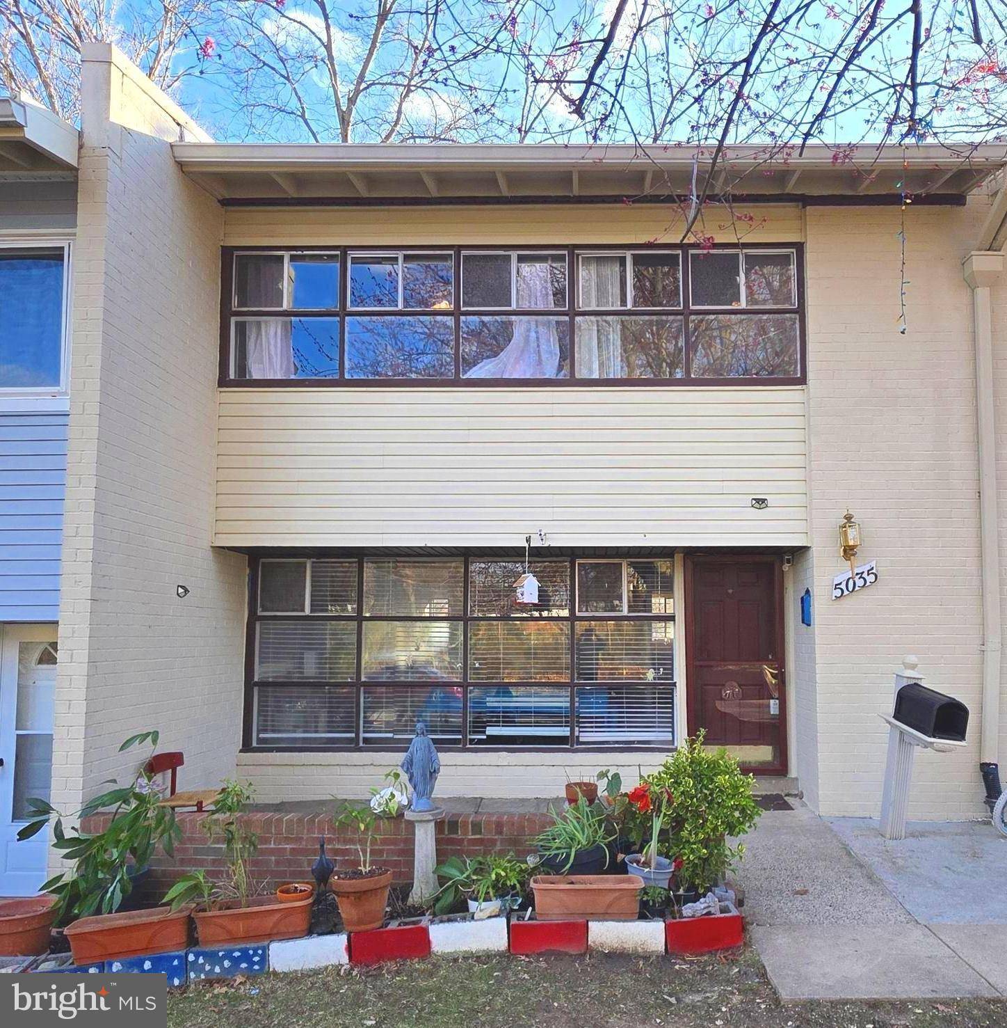 Annandale, VA 22003,5035 AMERICANA DR