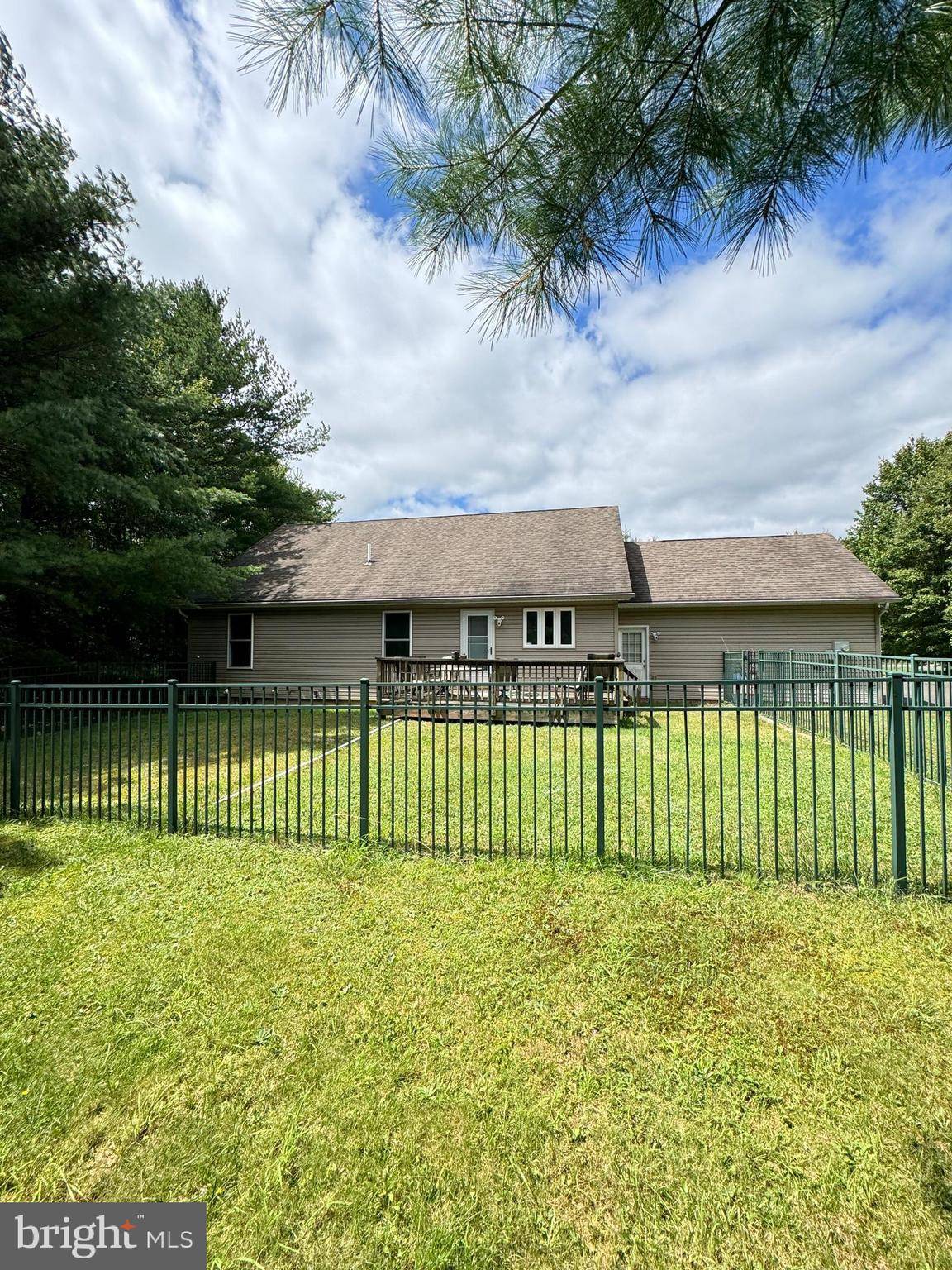 Jim Thorpe, PA 18229,66 HUMMINGBIRD DR