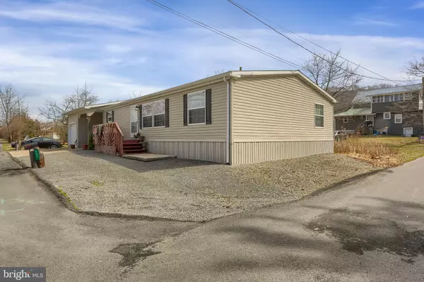 Elizabethville, PA 17023,434 W MAPLE AVE