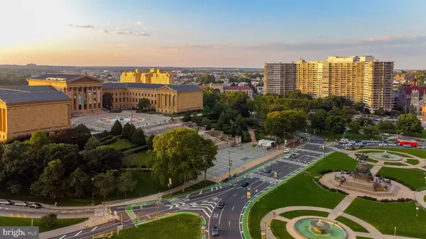 Philadelphia, PA 19130,2401 PENNSYLVANIA AVE #2A3