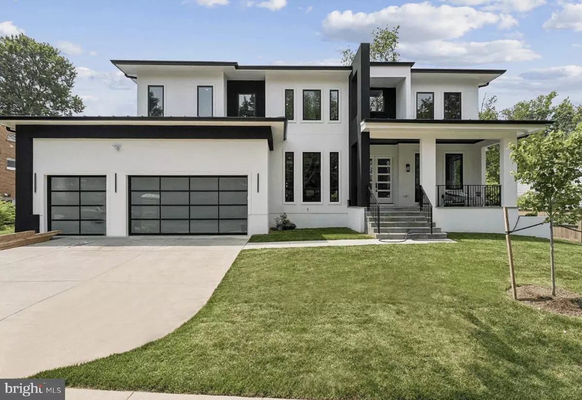 Mclean, VA 22101,6935 SOUTHRIDGE DR