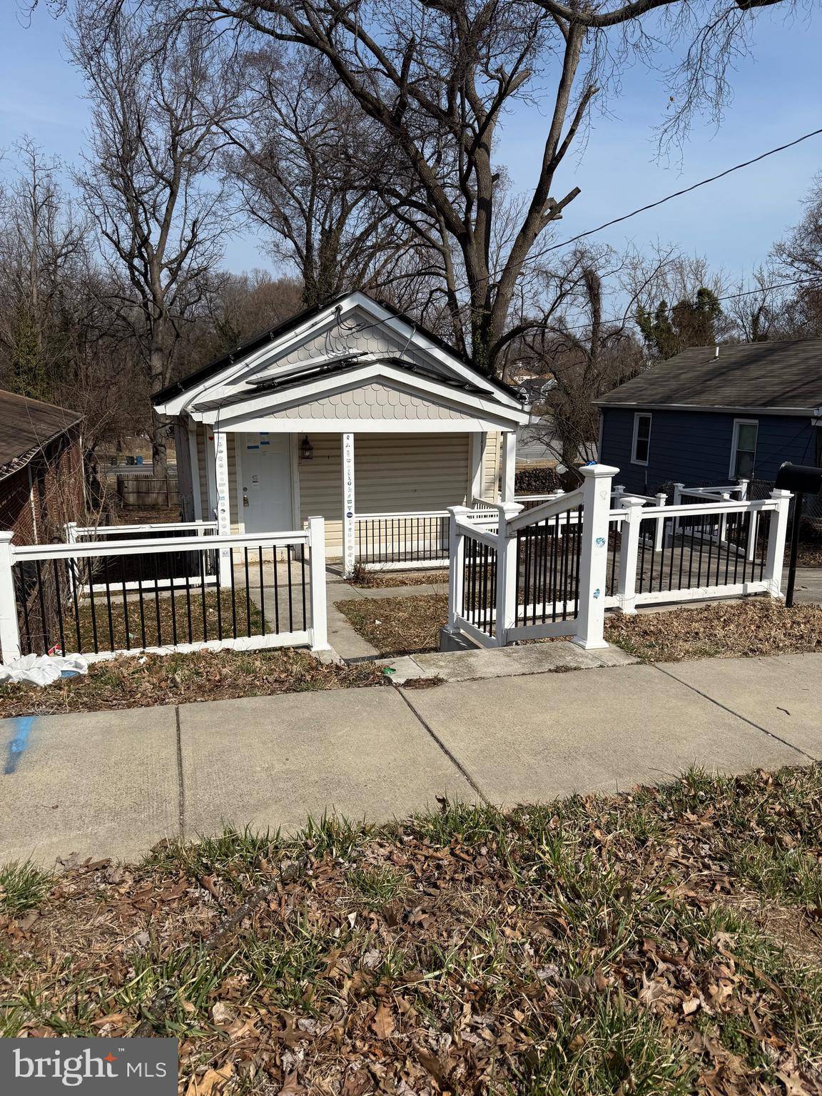 4818 DEANWOOD DR, Capitol Heights, MD 20743