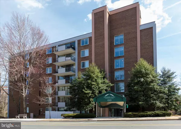 1515 S ARLINGTON RIDGE RD #305, Arlington, VA 22202