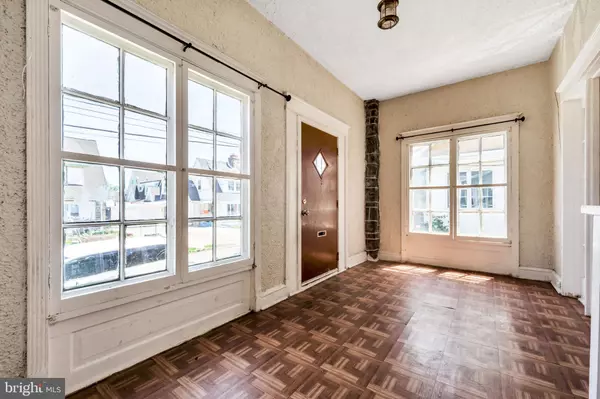 Upper Darby, PA 19082,114 KENT RD