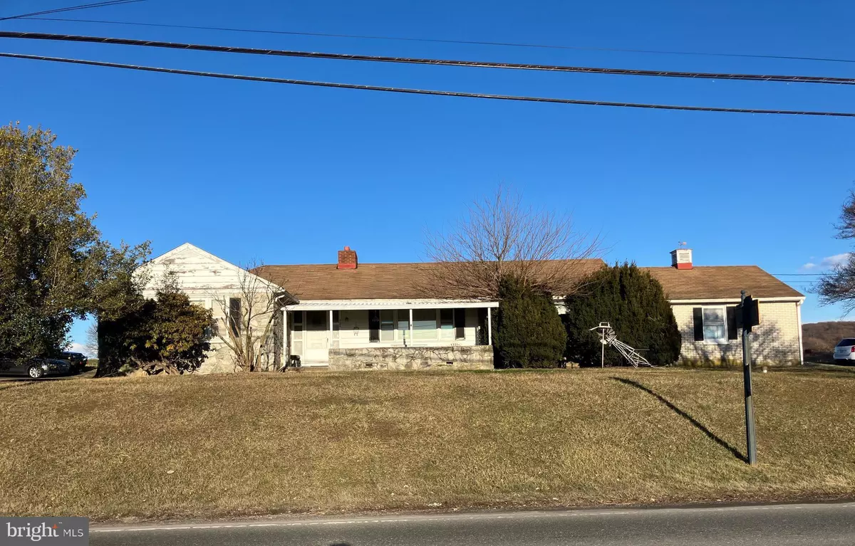 Pequea, PA 17565,725 MARTICVILLE RD