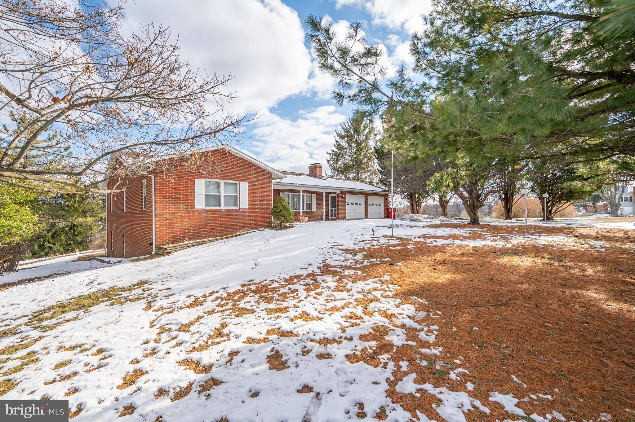Berkeley Springs, WV 25411,160 MORGAN LN
