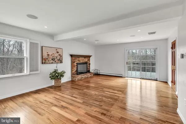 Downingtown, PA 19335,121 RIDGEWOOD CIR