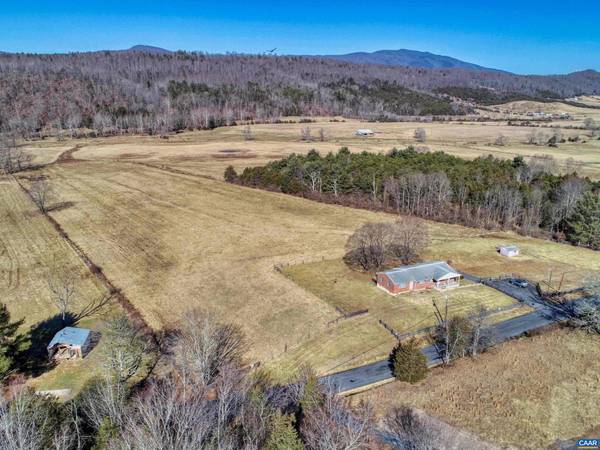 1535 ESTALINE VALLEY RD, Craigsville, VA 24430