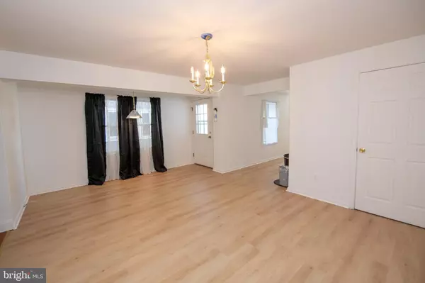 Bristol, PA 19007,220 DORRANCE ST